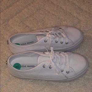 Steve Madden High Top Sneakers